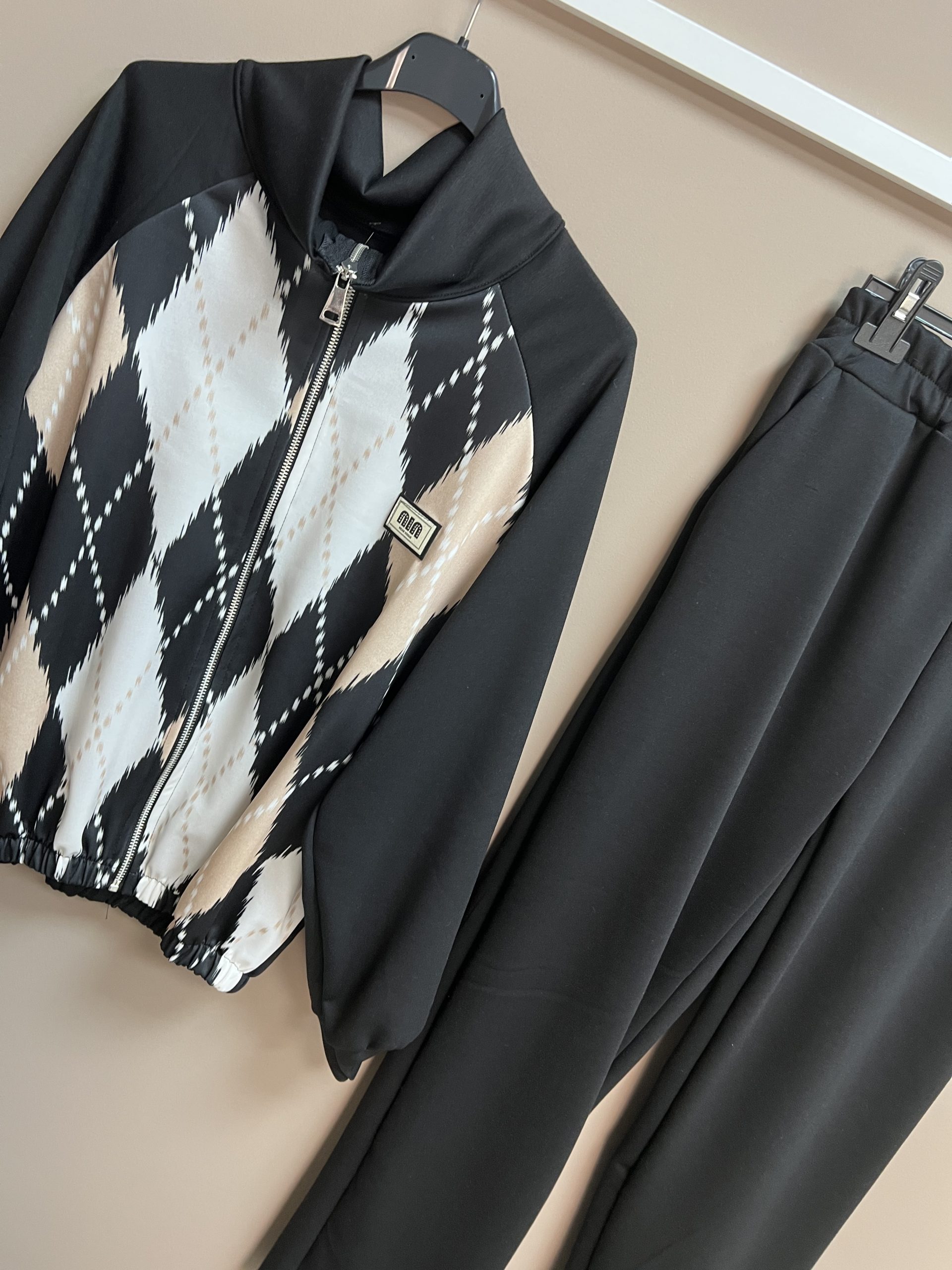 Conjunto ROMBOS MS - Imagen 2